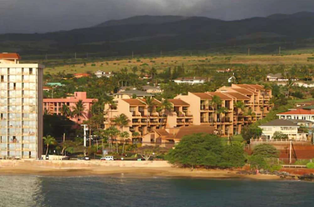 Kahana Villa Lahaina Exterior photo