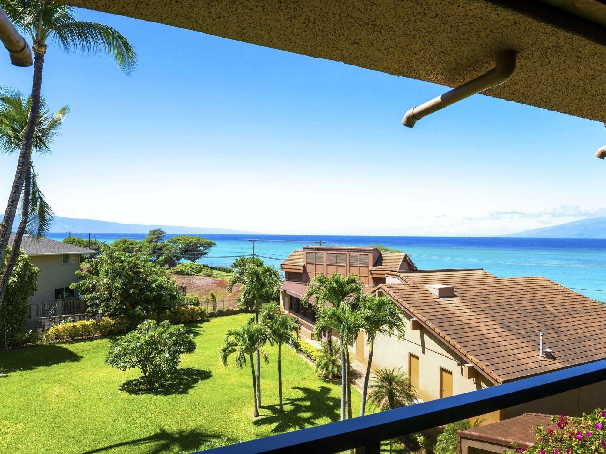 Kahana Villa Lahaina Exterior photo